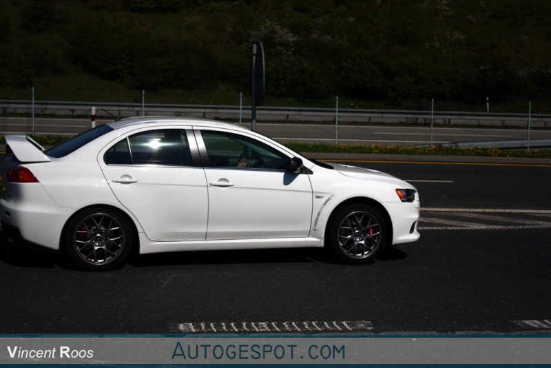 Mitsubishi Lancer Evolution X Mr - 25 April 2009 - Autogespot