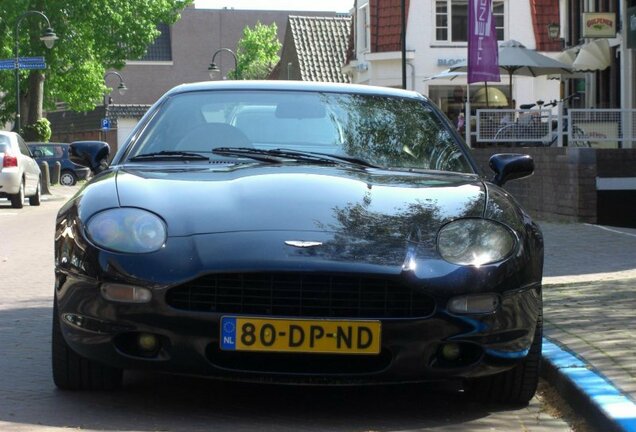 Aston Martin DB7