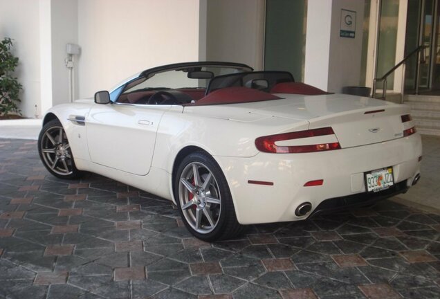 Aston Martin V8 Vantage Roadster