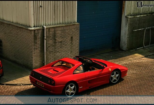 Ferrari F355 GTS