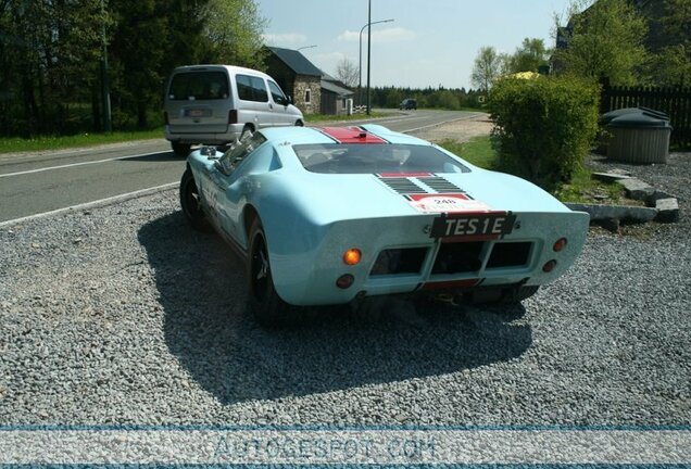 Ford GT40