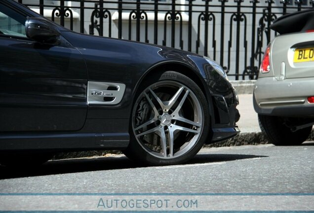 Mercedes-Benz SL 63 AMG