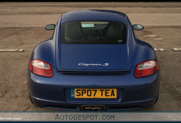 Porsche 987 Cayman S