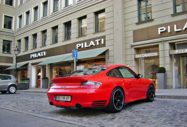 Porsche 996 Turbo