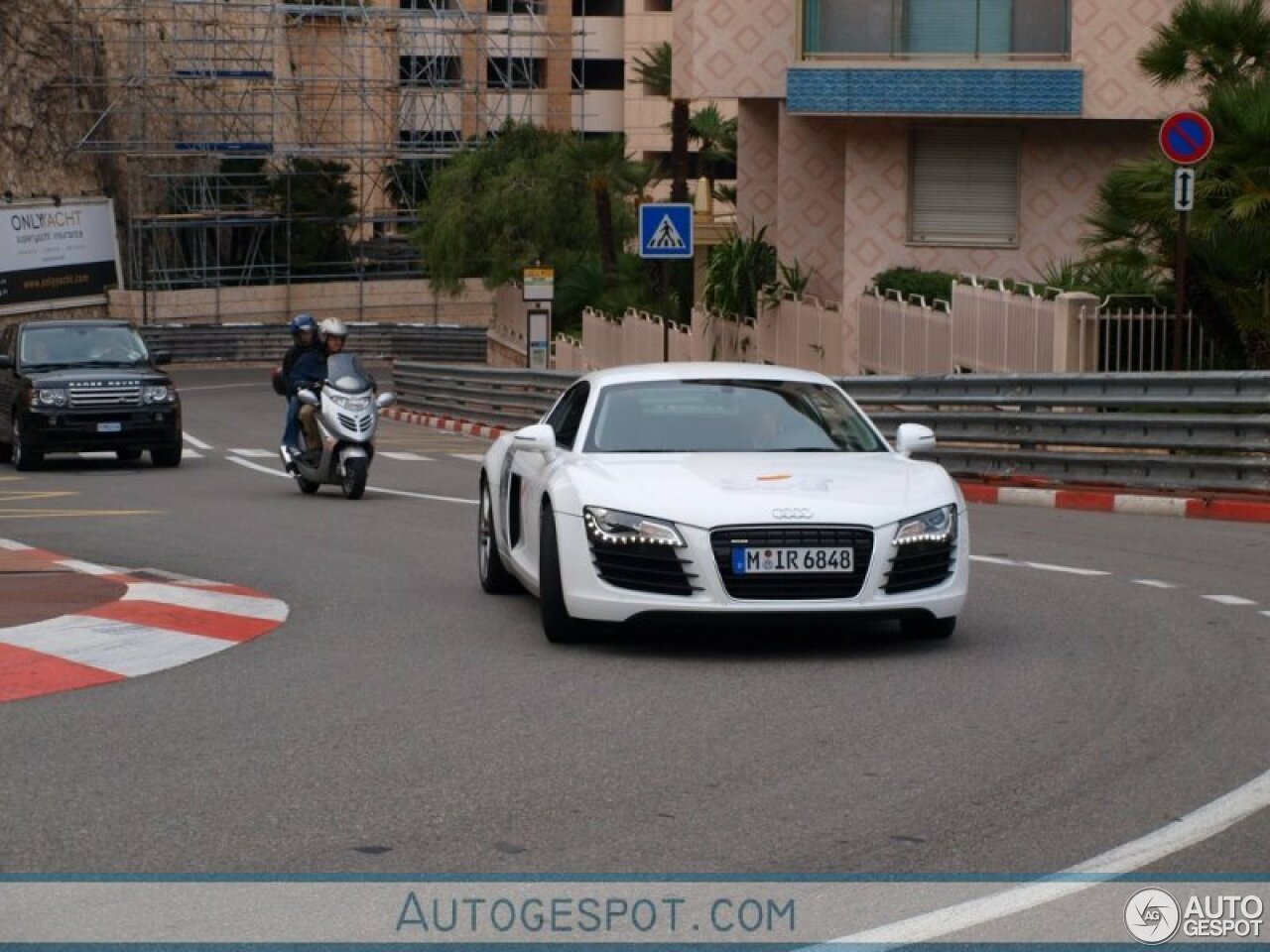 Audi R8