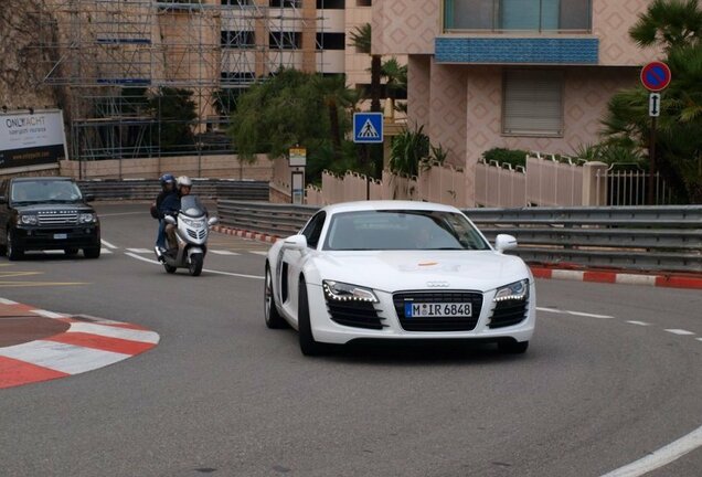 Audi R8