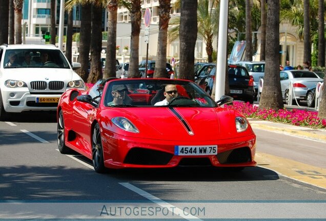 Ferrari Scuderia Spider 16M