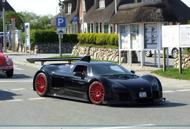 Gumpert Apollo