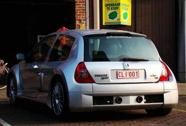 Renault Clio V6 Phase II