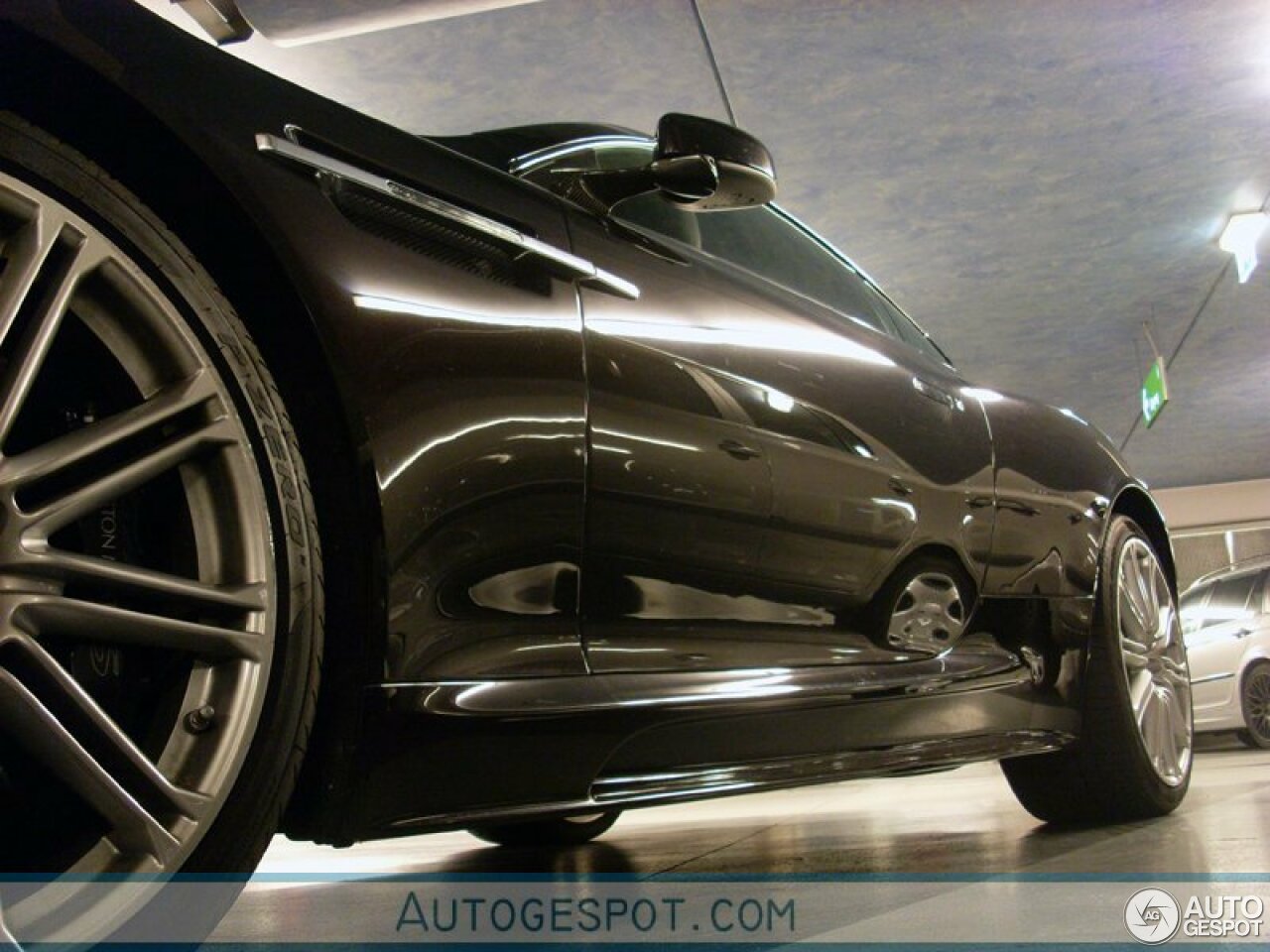 Aston Martin DBS