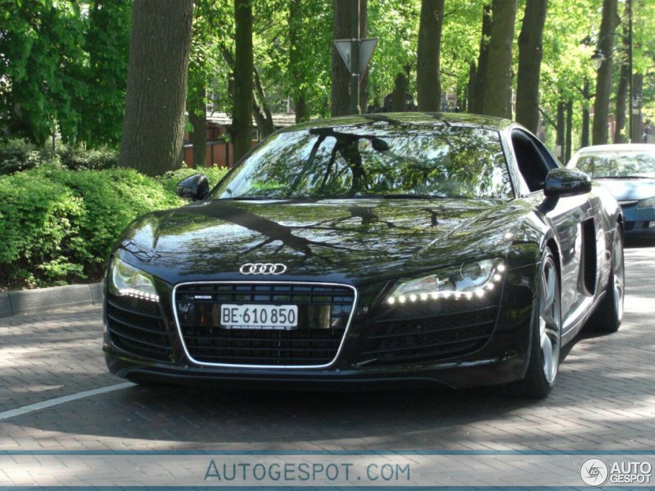 Audi R8