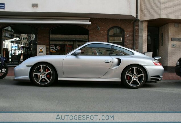 Porsche 996 Turbo