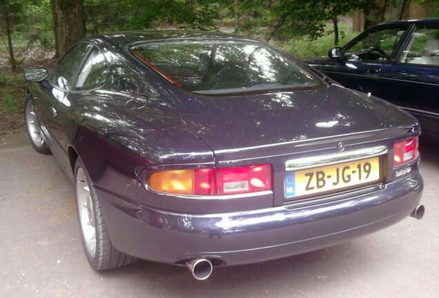 Aston Martin DB7