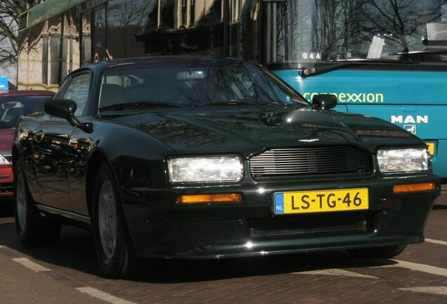 Aston Martin Virage