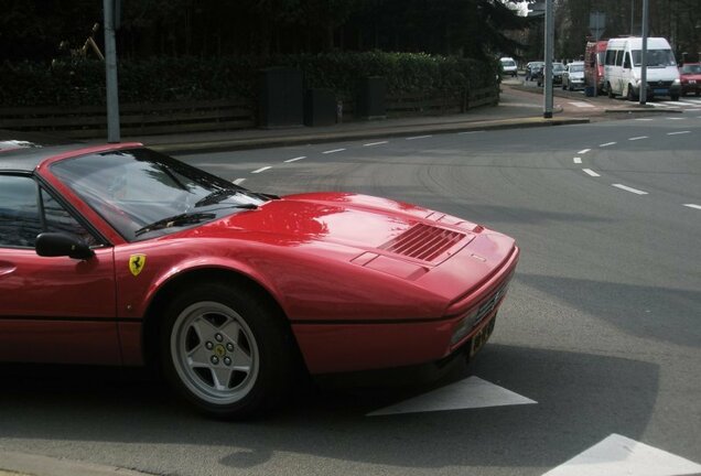 Ferrari 328 GTS