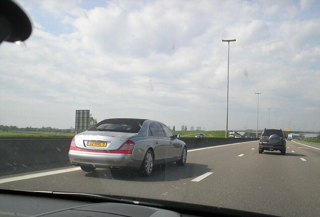 Maybach 62 S Landaulet