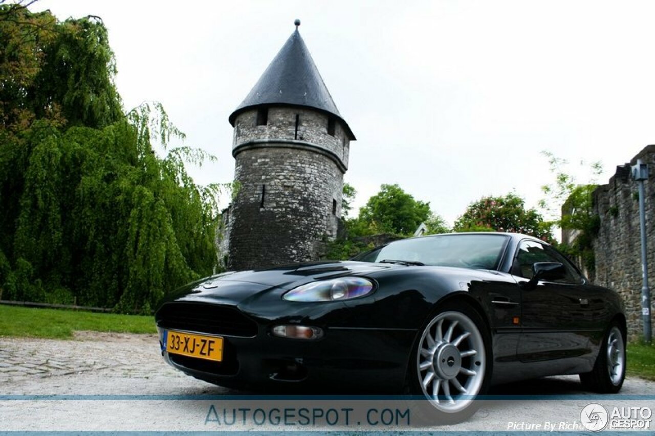 Aston Martin DB7