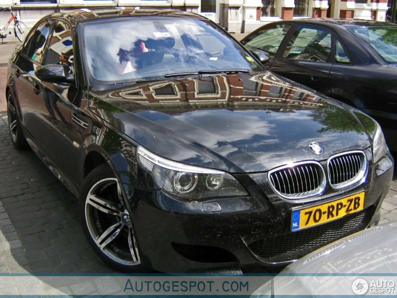 BMW M5 E60 2005