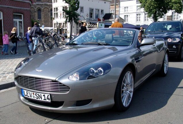 Aston Martin DB9 Volante