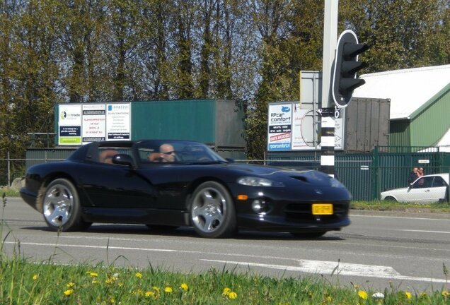 Dodge Viper RT/10 1996