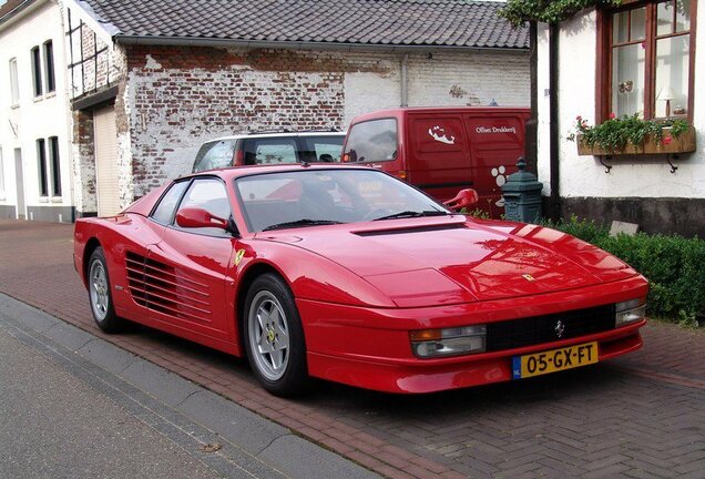 Ferrari Testarossa