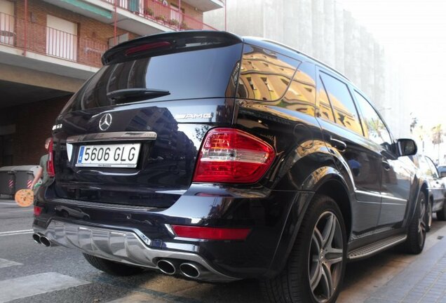 Mercedes-Benz ML 63 AMG W164 2009