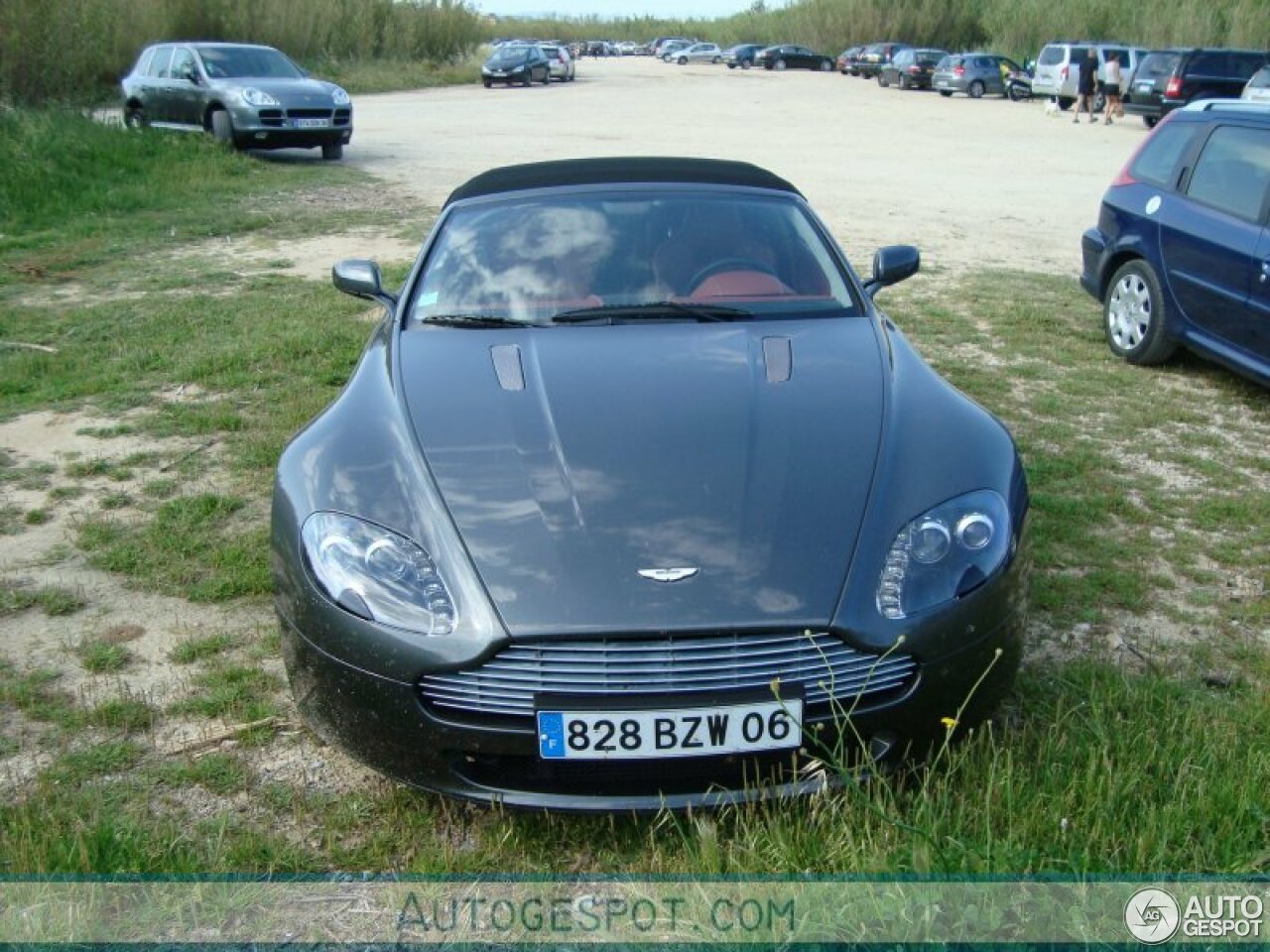 Aston Martin V8 Vantage Roadster