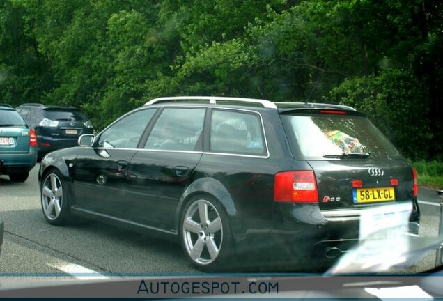 Audi RS6 Avant C5