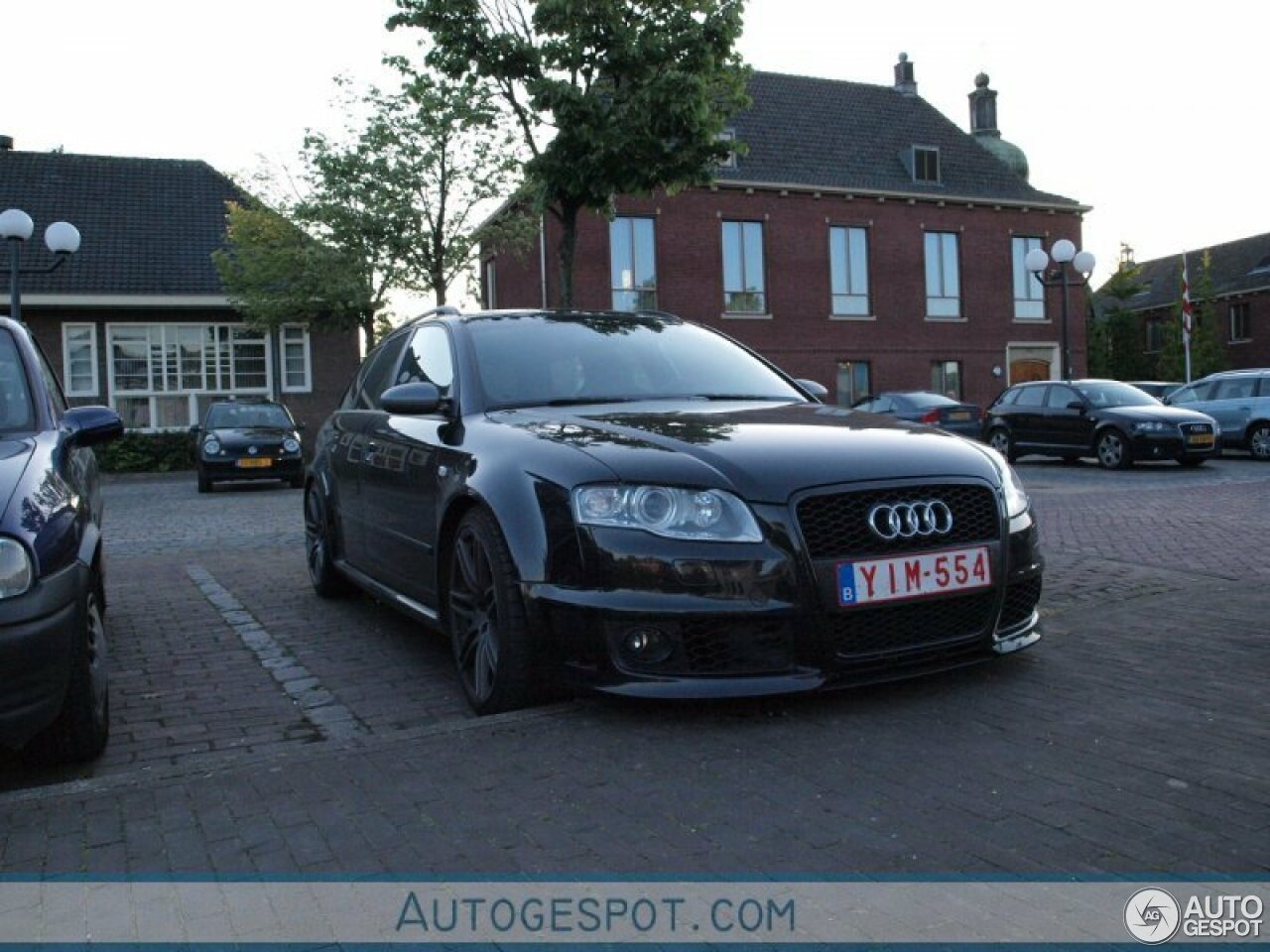 Audi RS4 Avant B7