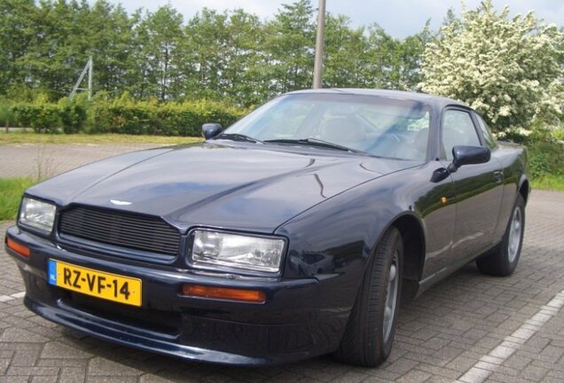 Aston Martin Virage