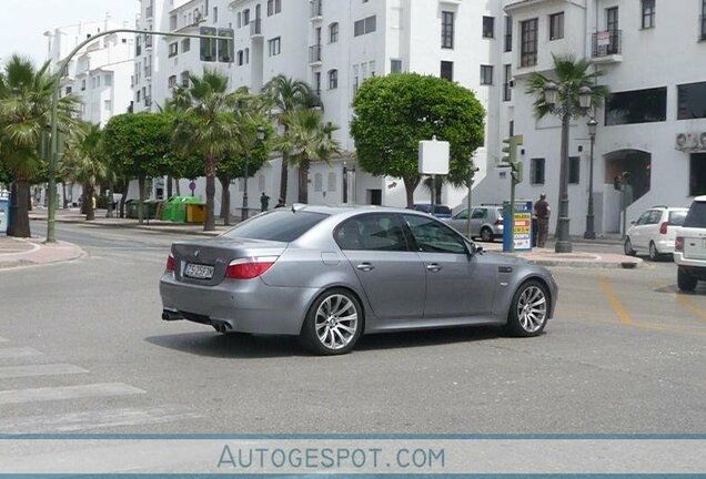 BMW M5 E60 2005