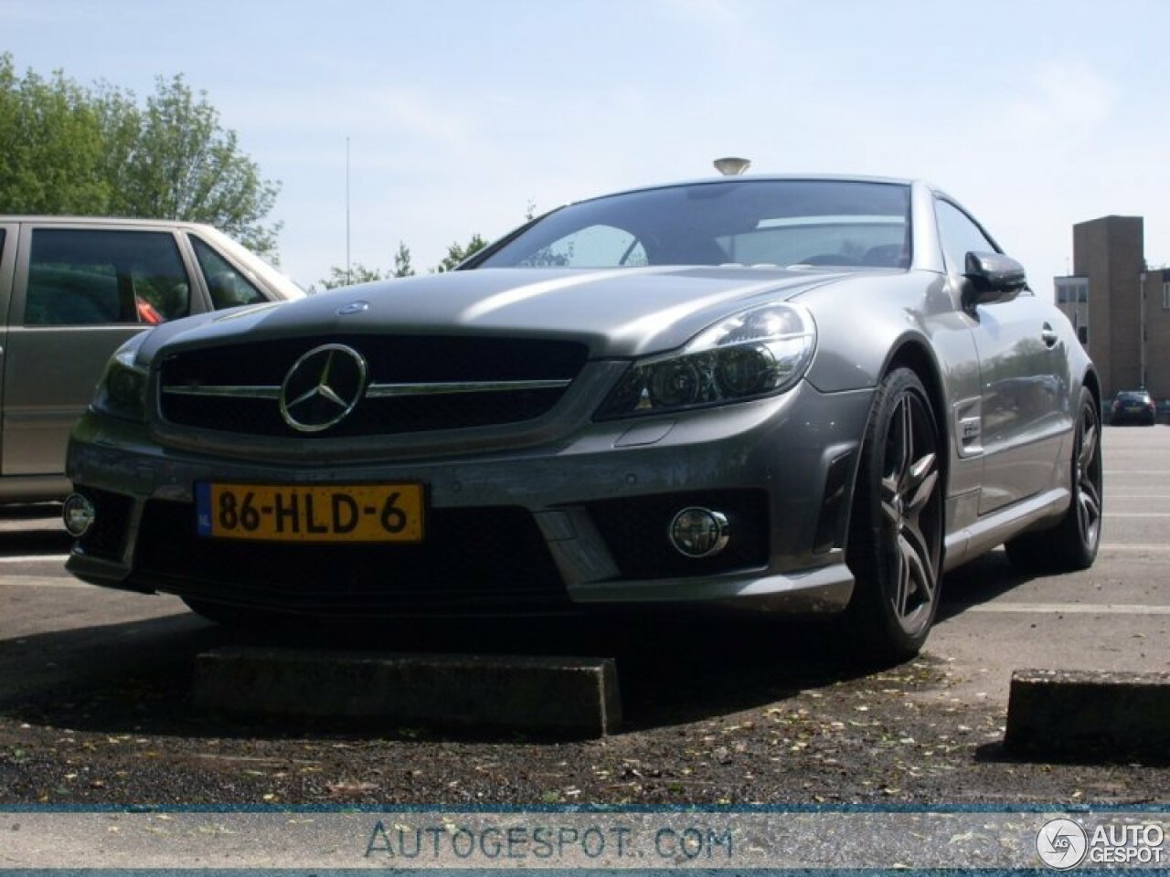 Mercedes-Benz SL 63 AMG