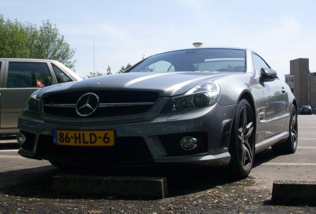 Mercedes-Benz SL 63 AMG