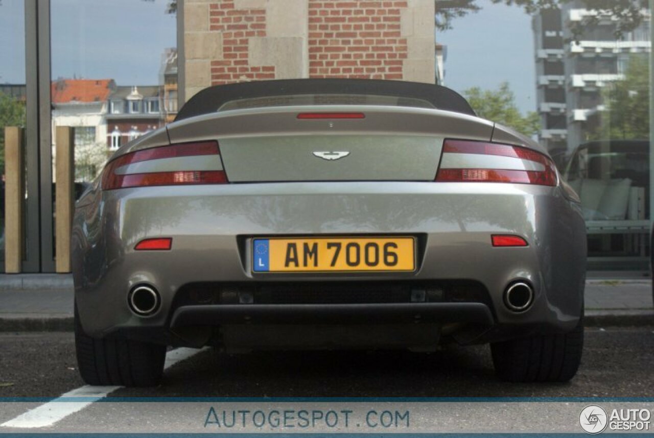 Aston Martin V8 Vantage Roadster