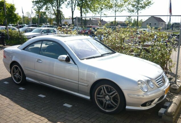 Mercedes-Benz CL 65 AMG C215