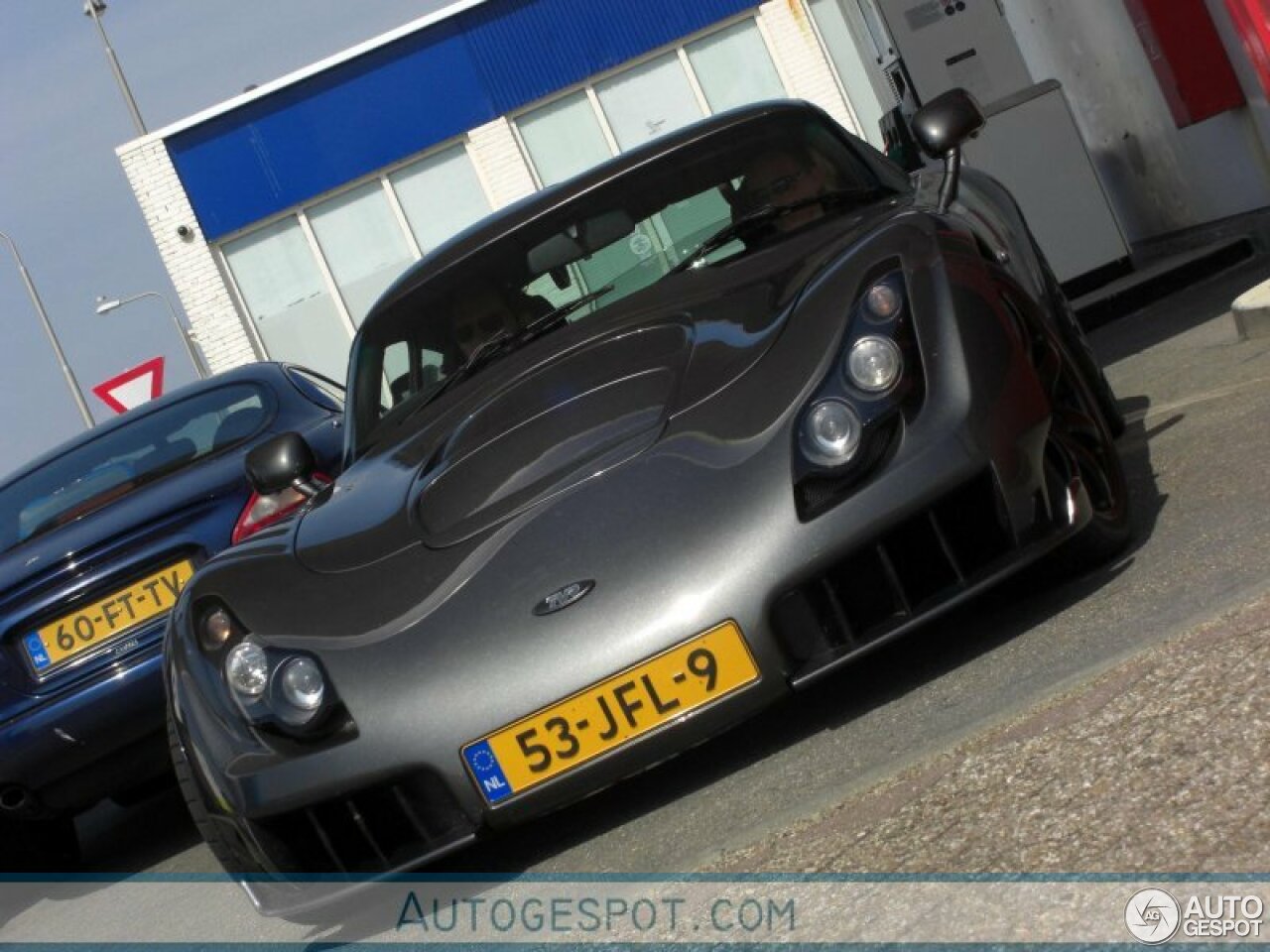 TVR Sagaris