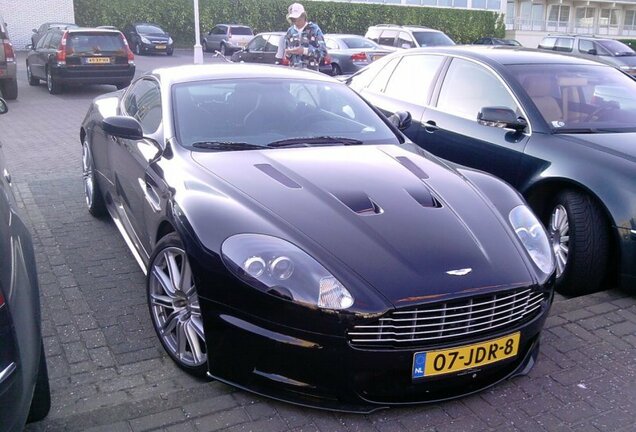 Aston Martin DBS