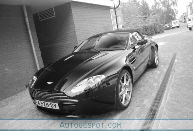 Aston Martin V8 Vantage Roadster