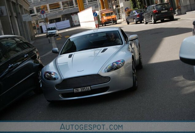 Aston Martin V8 Vantage