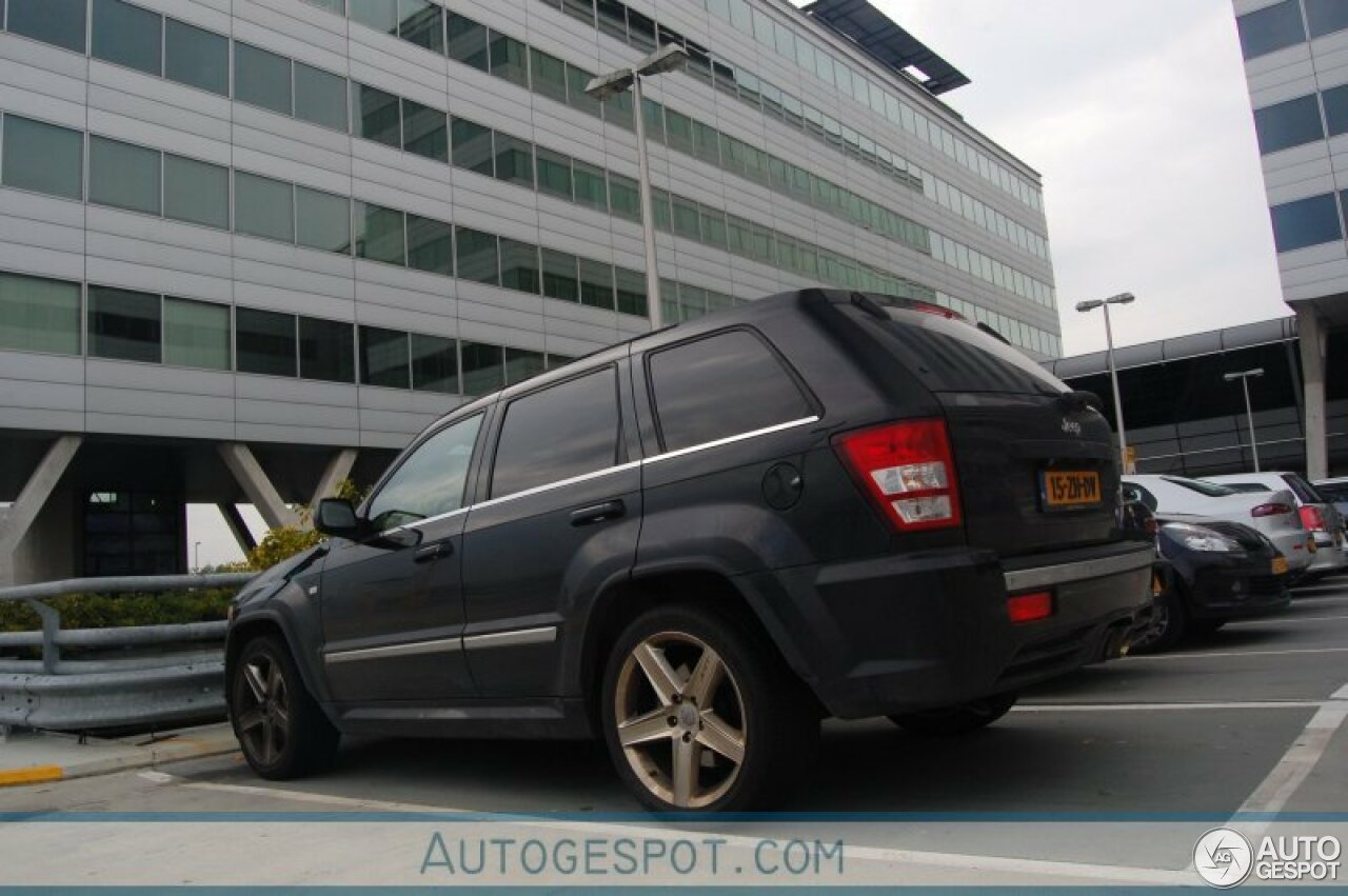 Jeep Grand Cherokee SRT-8 2005