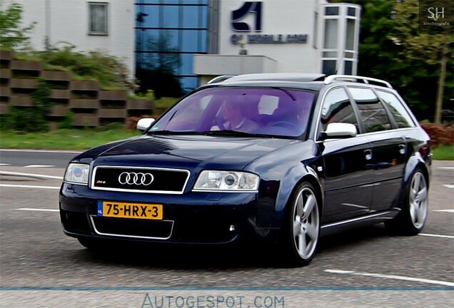 Audi RS6 Avant C5