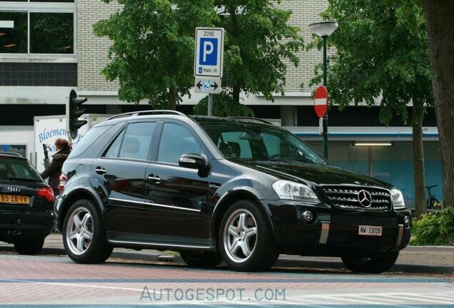 Mercedes-Benz ML 63 AMG W164