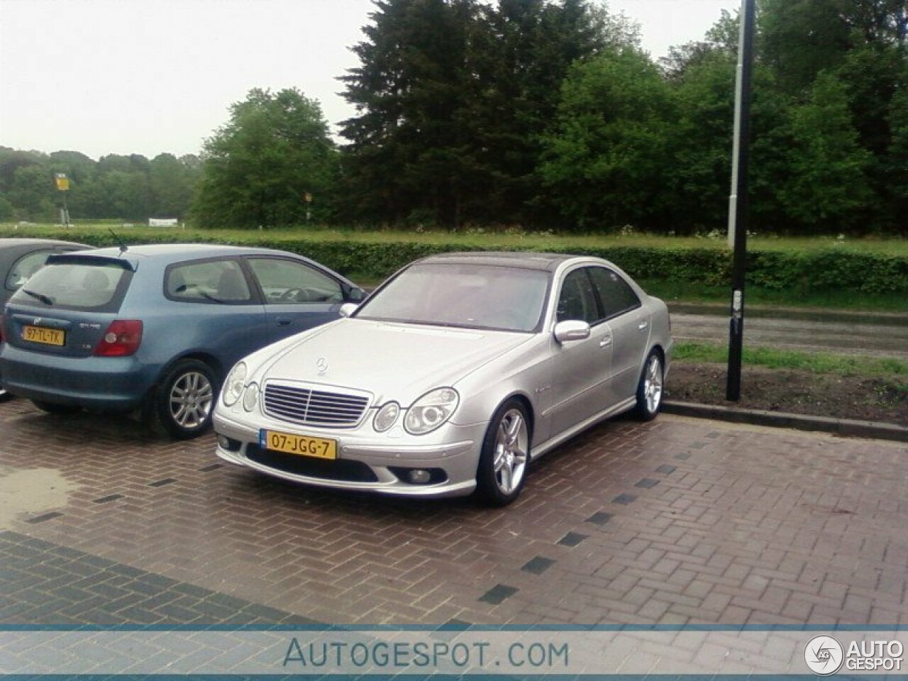 Mercedes-Benz E 55 AMG