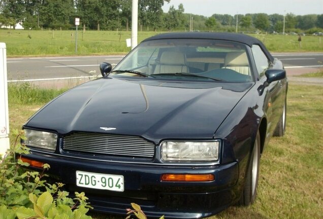 Aston Martin Virage Volante