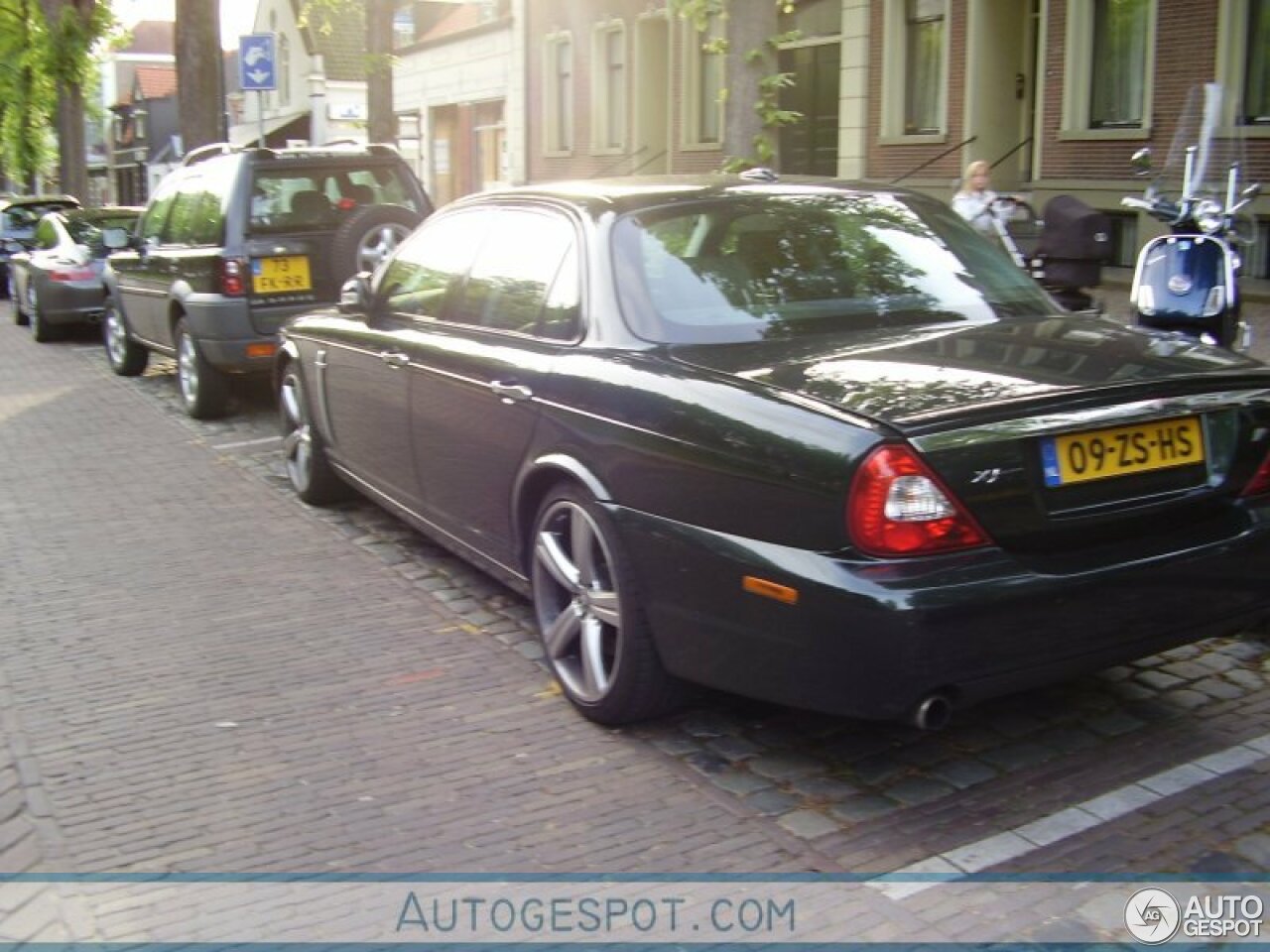 Jaguar XJR