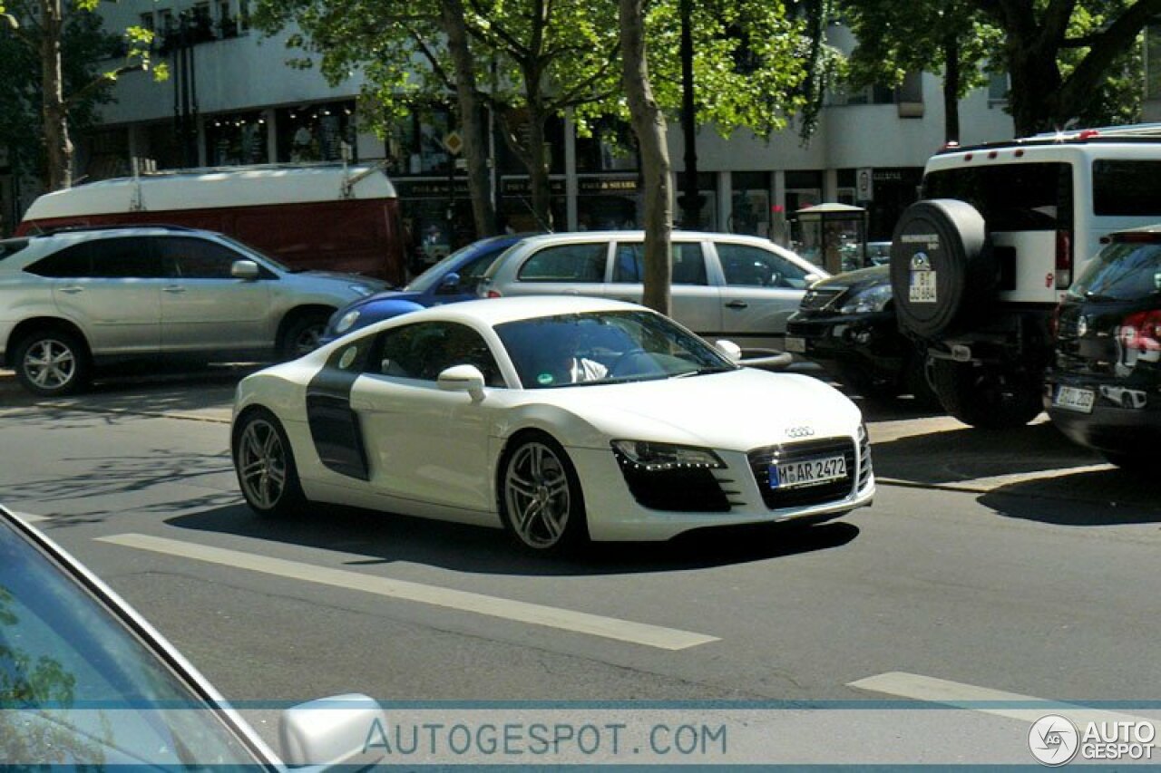 Audi R8