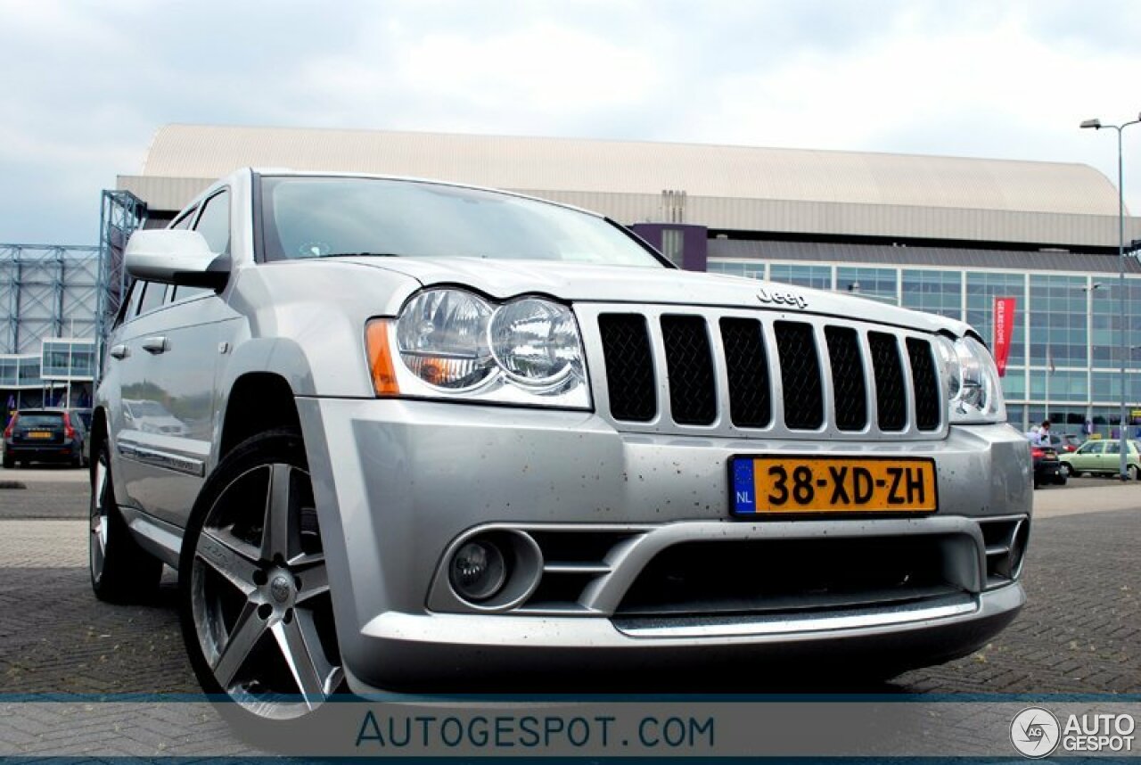 Jeep Grand Cherokee SRT-8 2005