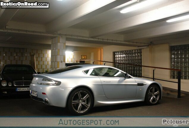 Aston Martin V8 Vantage N400