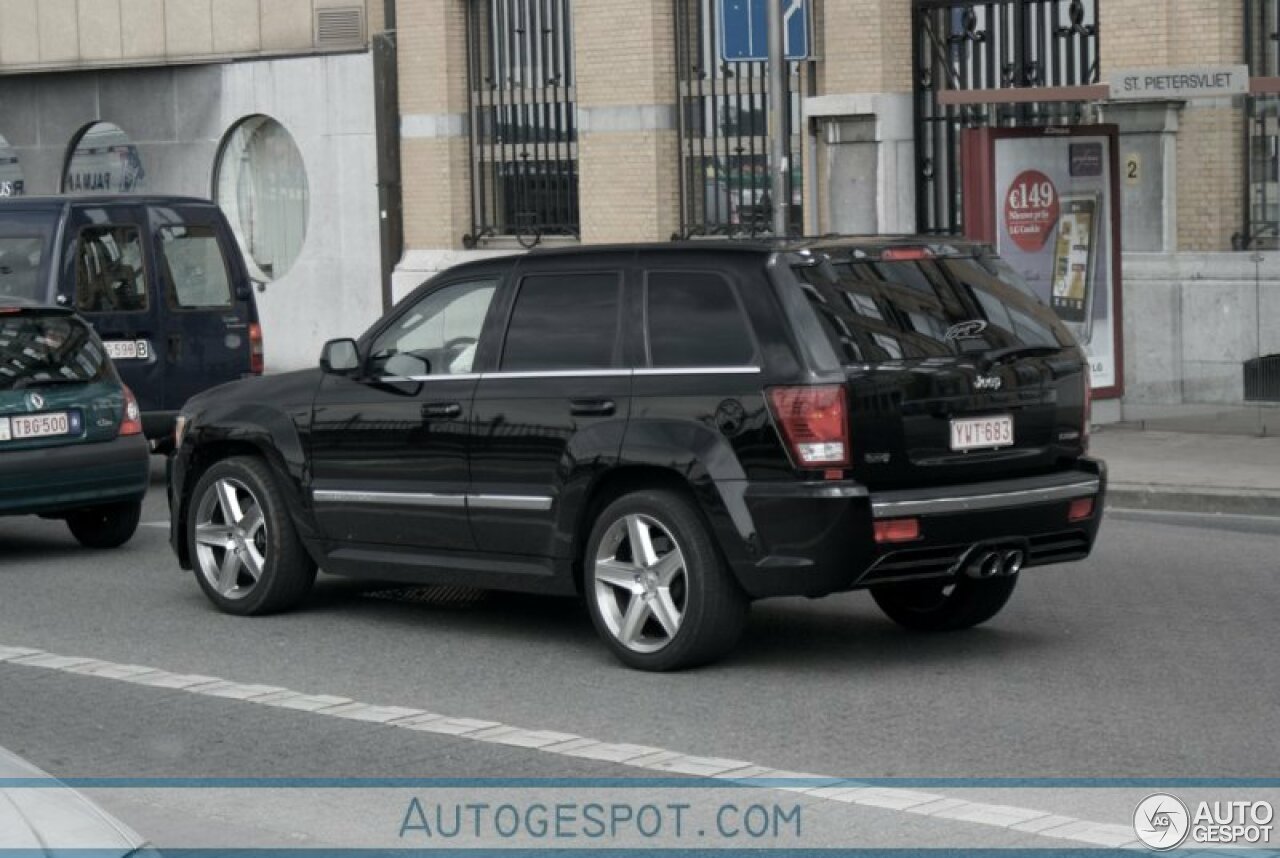 Jeep Grand Cherokee SRT-8 2005