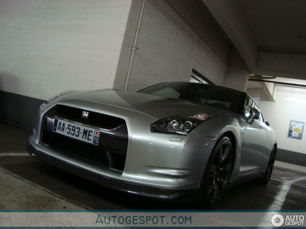 Nissan GT-R